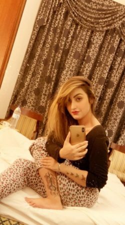 Experience Unforgettable Moments with Lise Rêverie Today