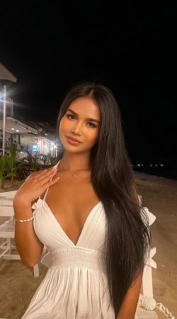 Experience Unforgettable Moments with Christine Suave Tonight